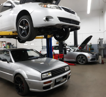 car getting work done